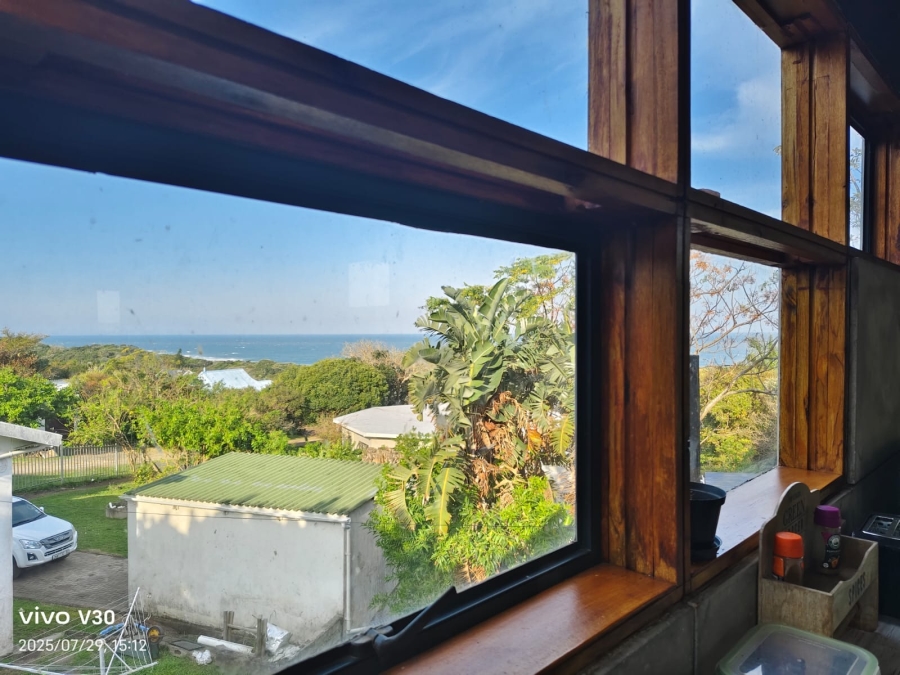 3 Bedroom Property for Sale in Sunrise On Sea Eastern Cape